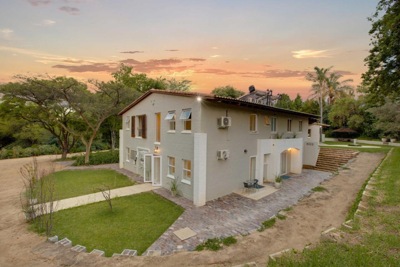 Amberhall Guesthouse Johannesburg Exterior foto